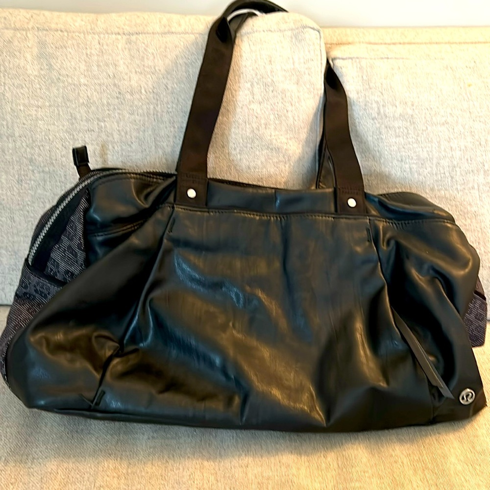 Lululemon The Best Is Yet To Come Black Duffle Tote Bag